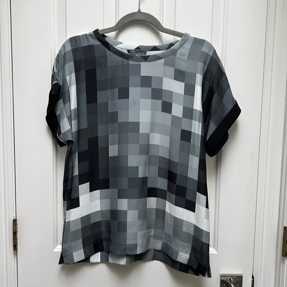Vince. Silk blouse